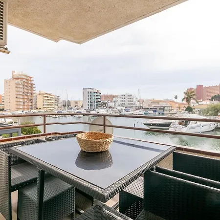 Apartamento Maya Vista Al Canal Apartment Roses